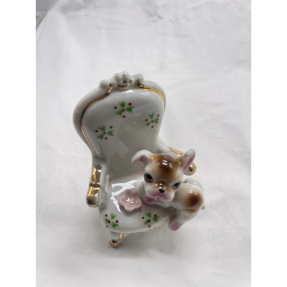 Vintage porcelain puppy on chair figurine - Picture 6 of 9